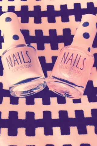 Ναι στα βερνίκια με ασημόσκονη!