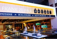 Το πενταόροφο Frank ze Paul της Κηφισίας.