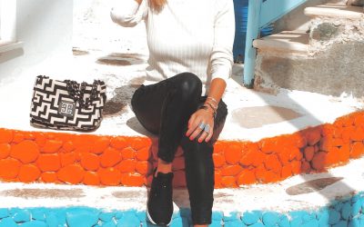 Ταξιδεύοντας στη χώρα της Τήνου μέσα από φωτογραφίες.